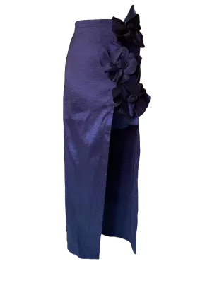 Falda con detalle de flores