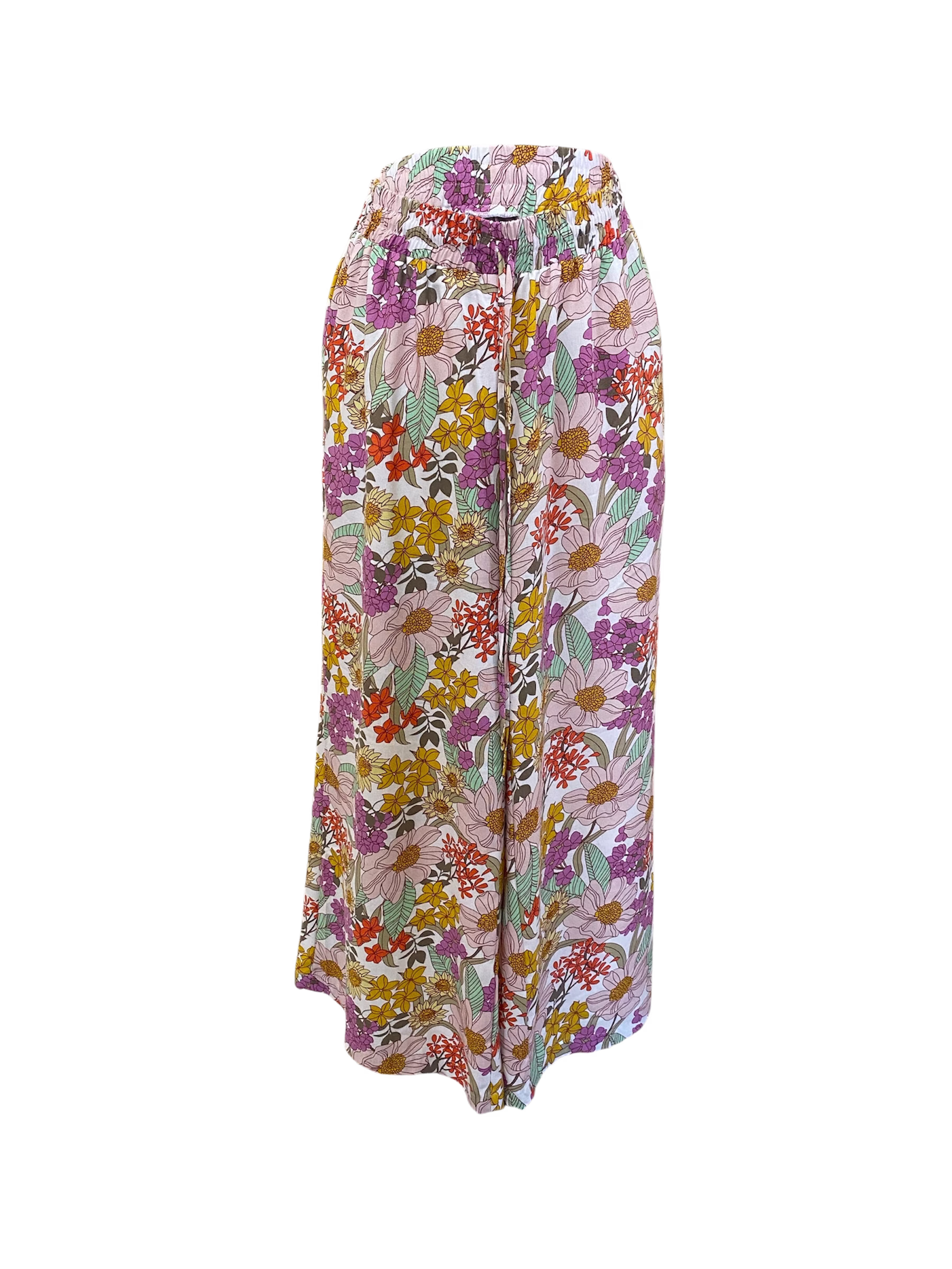 Conjunto camisa y pantalón. Pantalón con pretina de resorte ajustable. - Image 3